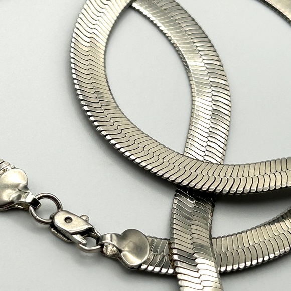 Vintage Men’s 925 Sterling Silver 7mm Wide Herringbone Chain Necklace 20” 28g - Picture 9 of 16